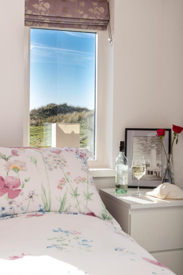 Finest Retreats - The Lighthouse Hide Villa Rampside Exterior photo